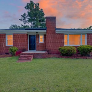 2813 Jackson Dr.
