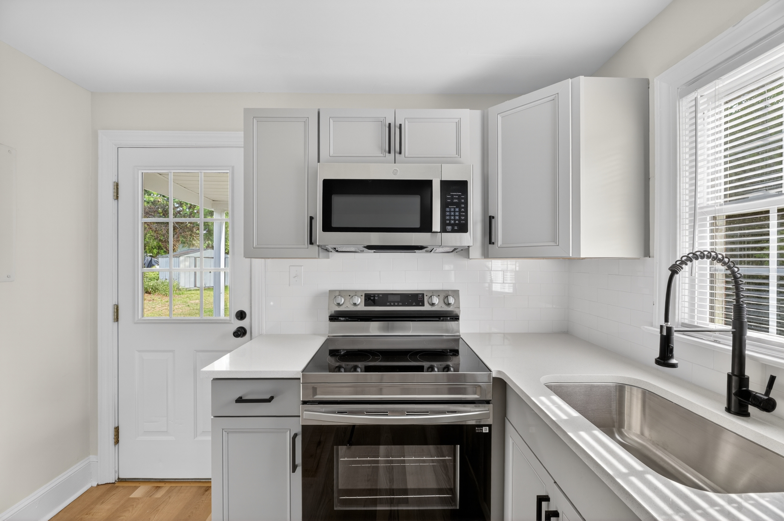 2813 Jackson Dr. - Image 4