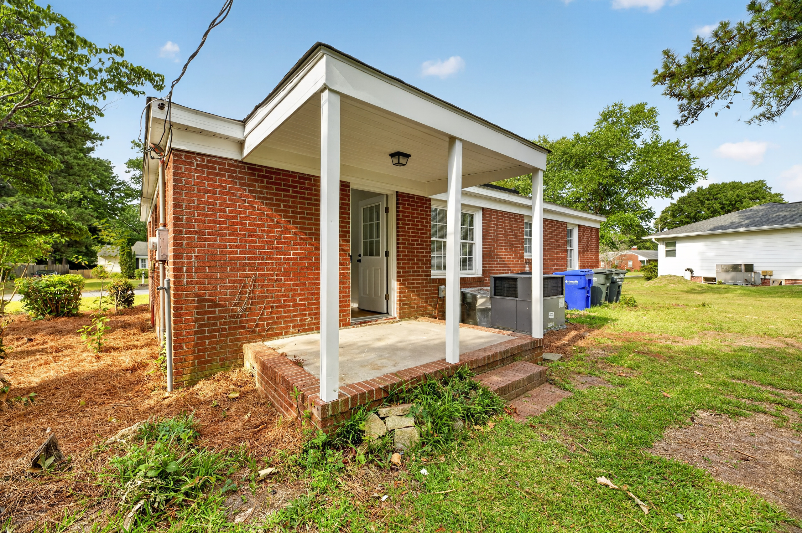 2813 Jackson Dr. - Image 25