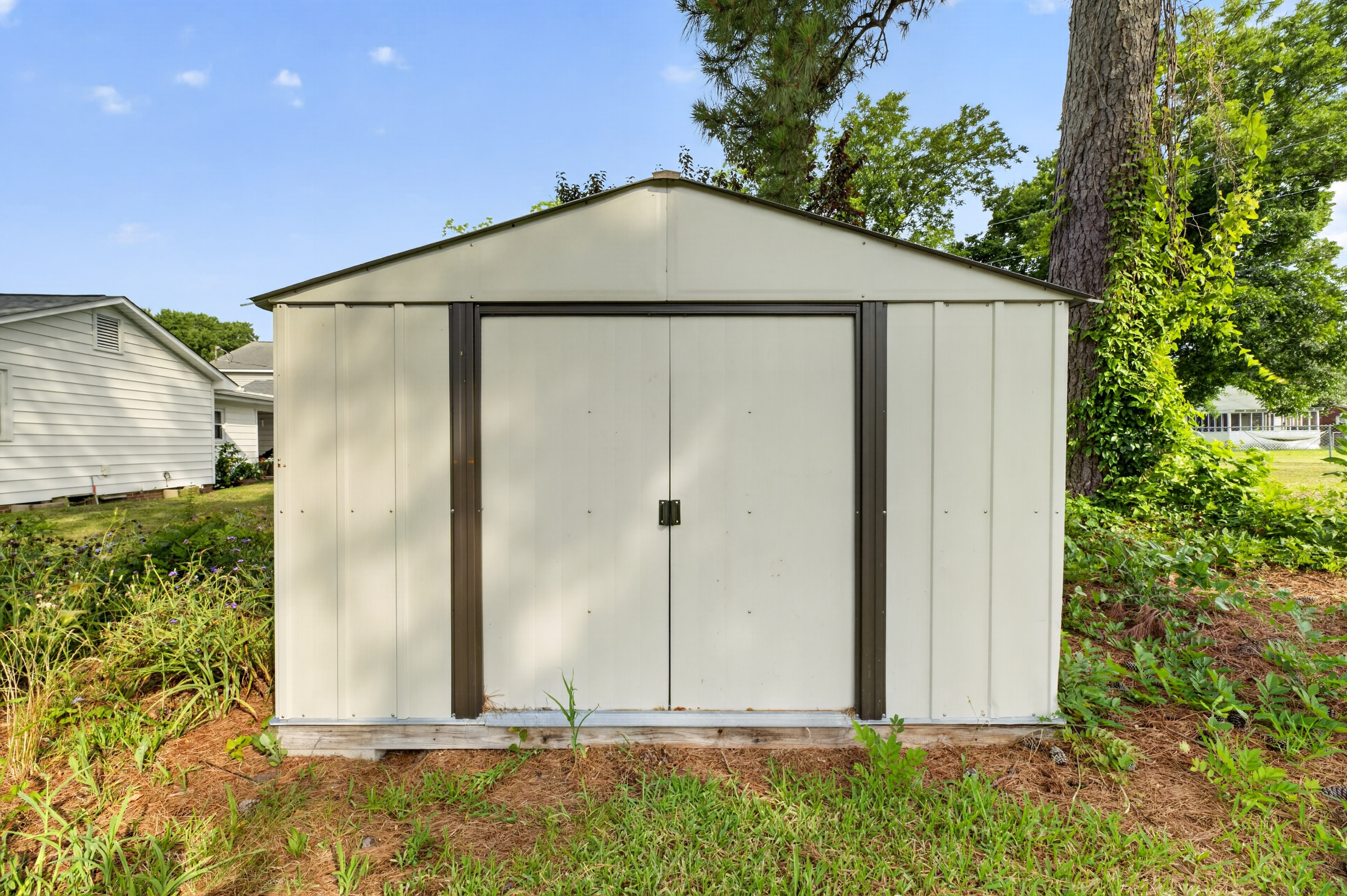 2813 Jackson Dr. - Image 28