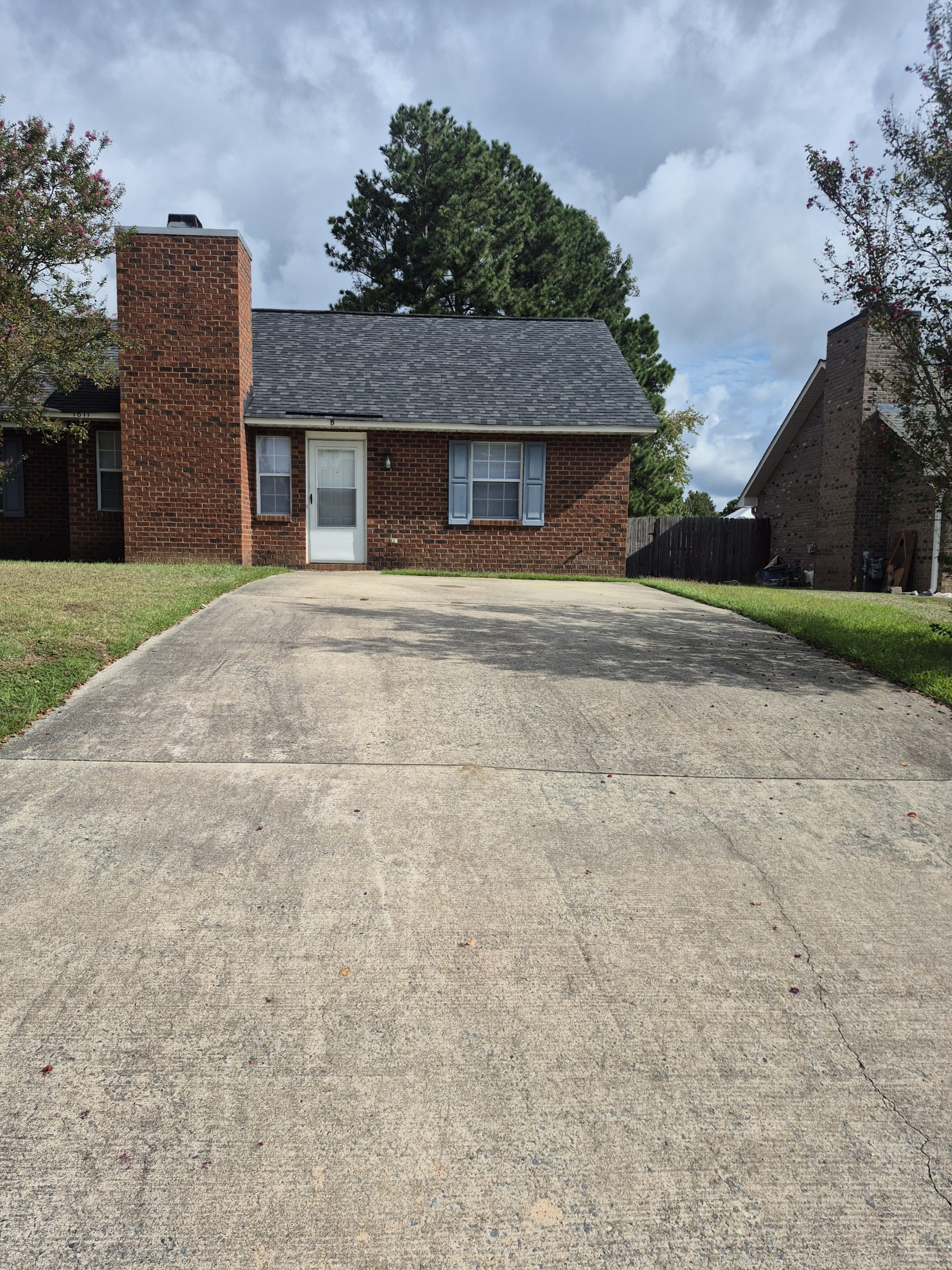 1811-B Summerhaven Dr. - Image 2